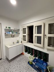 Tras Street (D2), Office #607972081